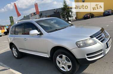 Внедорожник / Кроссовер Volkswagen Touareg 2006 в Житомире