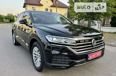 Внедорожник / Кроссовер Volkswagen Touareg 2019 в Виннице