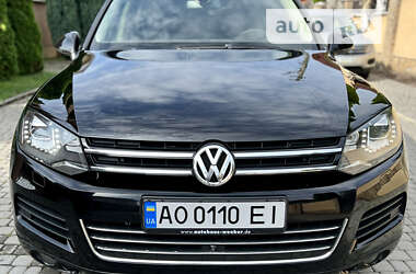 Внедорожник / Кроссовер Volkswagen Touareg 2013 в 
