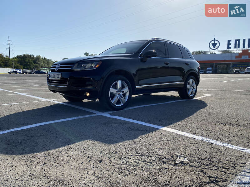 Внедорожник / Кроссовер Volkswagen Touareg 2011 в Ужгороде фото 12 Внедорожник / Кроссовер Volkswagen Touareg 2011 в Ужгороде