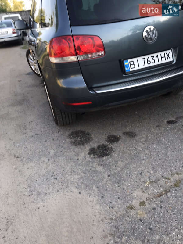 Внедорожник / Кроссовер Volkswagen Touareg 2005 в Кременчуге
