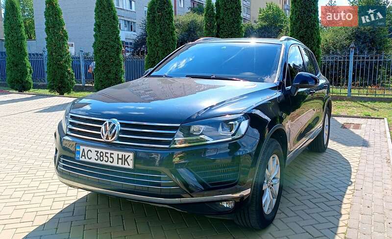 Позашляховик / Кросовер Volkswagen Touareg 2014 в Луцьку