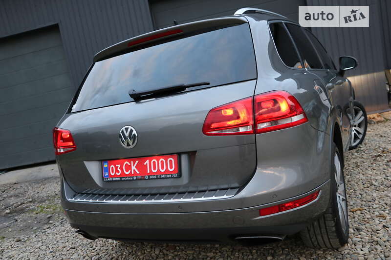 Позашляховик / Кросовер Volkswagen Touareg 2012 в Трускавці