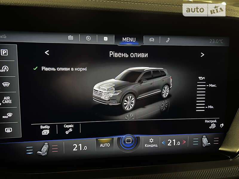 Позашляховик / Кросовер Volkswagen Touareg 2020 в Києві