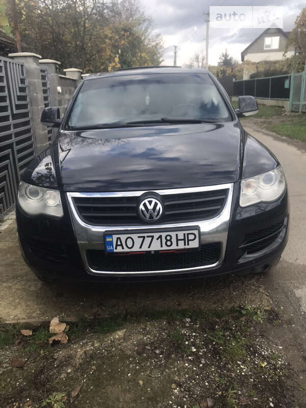 Внедорожник / Кроссовер Volkswagen Touareg 2007 в Мукачево