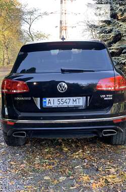 Внедорожник / Кроссовер Volkswagen Touareg 2015 в Умани