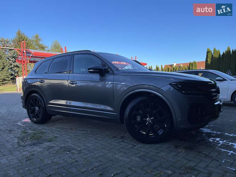 Внедорожник / Кроссовер Volkswagen Touareg 2020 в Одессе