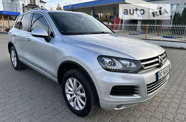 Внедорожник / Кроссовер Volkswagen Touareg 2011 в Тернополе