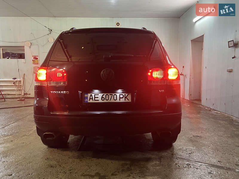 Внедорожник / Кроссовер Volkswagen Touareg 2005 в Каменском