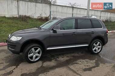 Внедорожник / Кроссовер Volkswagen Touareg 2007 в 