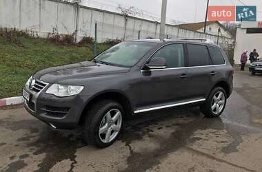 Внедорожник / Кроссовер Volkswagen Touareg 2007 в 