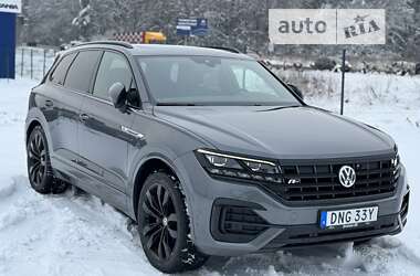 Внедорожник / Кроссовер Volkswagen Touareg 2019 в 