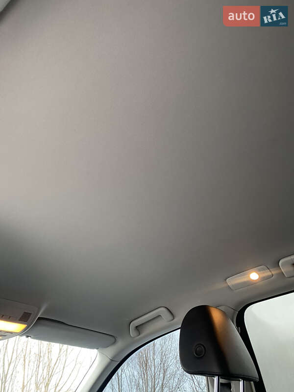 Внедорожник / Кроссовер Volkswagen Touareg 2012 в Хмельницком фото 14 Внедорожник / Кроссовер Volkswagen Touareg 2012 в Хмельницком