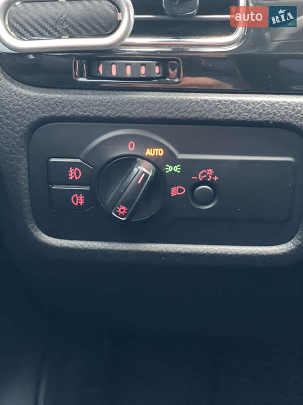 Внедорожник / Кроссовер Volkswagen Touareg 2012 в Хмельницком фото 21 Внедорожник / Кроссовер Volkswagen Touareg 2012 в Хмельницком