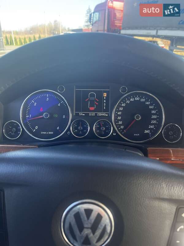 Внедорожник / Кроссовер Volkswagen Touareg 2005 в Яворове