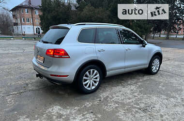 Позашляховик / Кросовер Volkswagen Touareg 2012 в Дніпрі