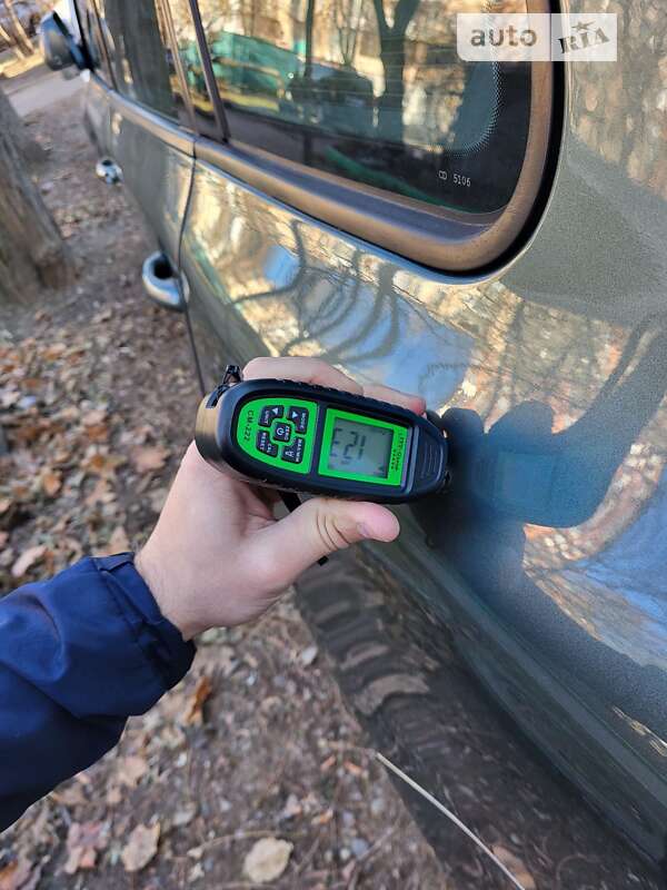 Внедорожник / Кроссовер Volkswagen Touareg 2004 в Одессе