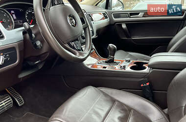 Внедорожник / Кроссовер Volkswagen Touareg 2012 в Дрогобыче