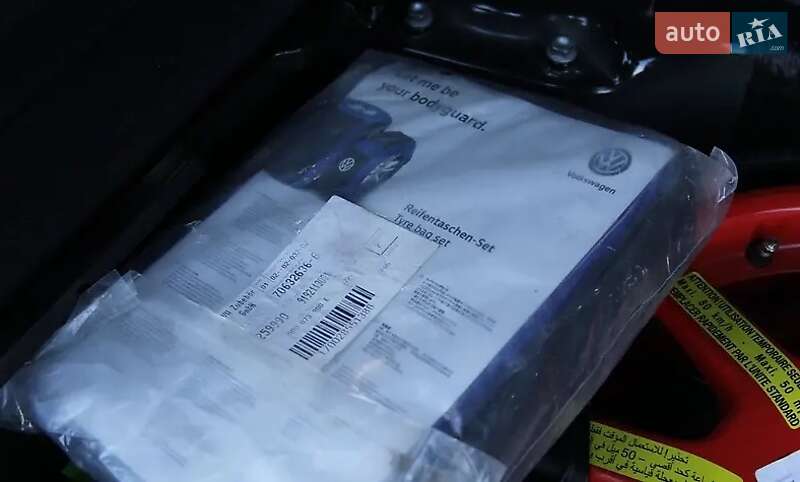 Внедорожник / Кроссовер Volkswagen Touareg 2013 в Хмельницком