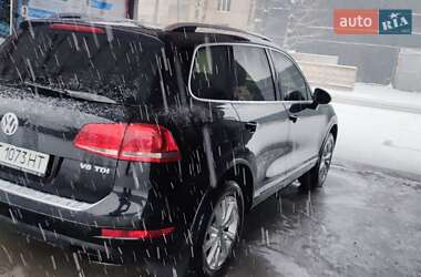 Внедорожник / Кроссовер Volkswagen Touareg 2013 в 