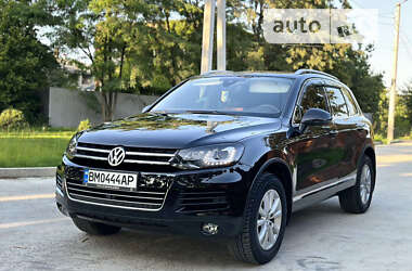 Внедорожник / Кроссовер Volkswagen Touareg 2012 в Харькове