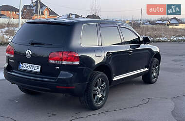 Внедорожник / Кроссовер Volkswagen Touareg 2006 в Хусте