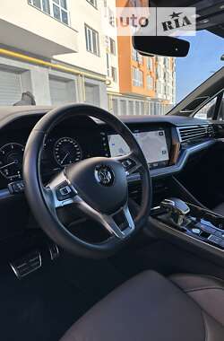 Внедорожник / Кроссовер Volkswagen Touareg 2019 в Виннице