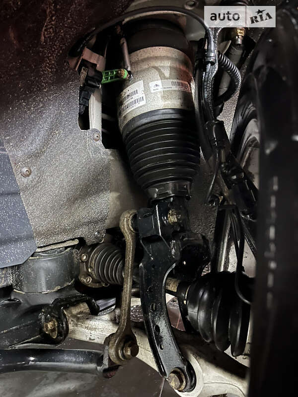 Внедорожник / Кроссовер Volkswagen Touareg 2011 в Луцке фото 62 Внедорожник / Кроссовер Volkswagen Touareg 2011 в Луцке