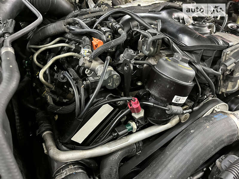 Внедорожник / Кроссовер Volkswagen Touareg 2011 в Луцке фото 63 Внедорожник / Кроссовер Volkswagen Touareg 2011 в Луцке