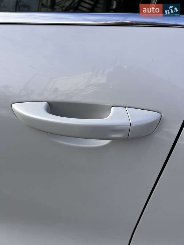 Внедорожник / Кроссовер Volkswagen Touareg 2015 в Хмельницком фото 32 Внедорожник / Кроссовер Volkswagen Touareg 2015 в Хмельницком