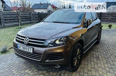 Позашляховик / Кросовер Volkswagen Touareg 2013 в Івано-Франківську