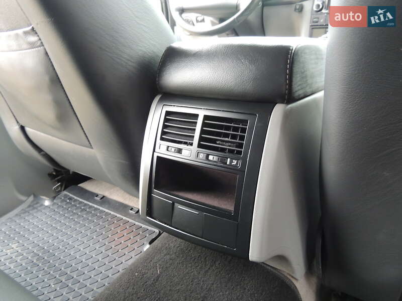 Внедорожник / Кроссовер Volkswagen Touareg 2006 в Львове фото 19 Внедорожник / Кроссовер Volkswagen Touareg 2006 в Львове