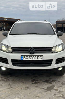 Позашляховик / Кросовер Volkswagen Touareg 2012 в Кривому Розі