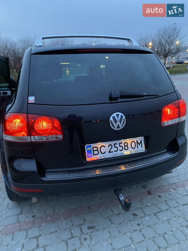 Внедорожник / Кроссовер Volkswagen Touareg 2005 в Самборе