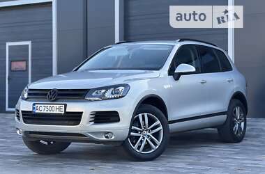 Внедорожник / Кроссовер Volkswagen Touareg 2014 в Луцке