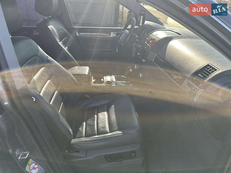 Внедорожник / Кроссовер Volkswagen Touareg 2007 в Ивано-Франковске