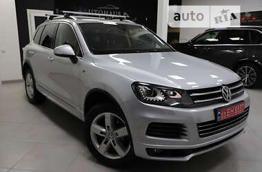 Позашляховик / Кросовер Volkswagen Touareg 2014 в Дрогобичі