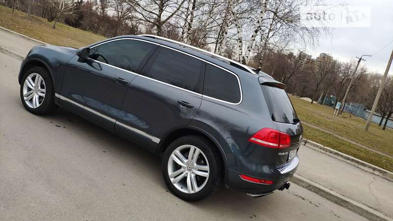 Внедорожник / Кроссовер Volkswagen Touareg 2013 в Днепре фото 5 Внедорожник / Кроссовер Volkswagen Touareg 2013 в Днепре