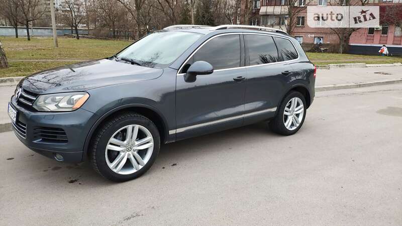 Внедорожник / Кроссовер Volkswagen Touareg 2013 в Днепре фото 12 Внедорожник / Кроссовер Volkswagen Touareg 2013 в Днепре