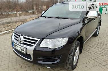 Позашляховик / Кросовер Volkswagen Touareg 2007 в Путивлі