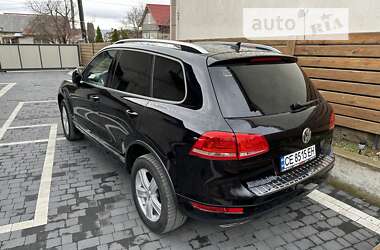 Позашляховик / Кросовер Volkswagen Touareg 2010 в Чернівцях