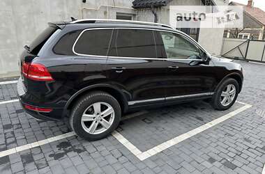 Позашляховик / Кросовер Volkswagen Touareg 2010 в Чернівцях