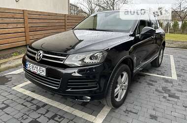 Позашляховик / Кросовер Volkswagen Touareg 2010 в Чернівцях