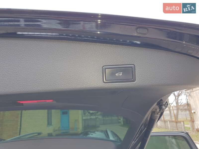 Внедорожник / Кроссовер Volkswagen Touareg 2013 в Желтых Водах фото 6 Внедорожник / Кроссовер Volkswagen Touareg 2013 в Желтых Водах