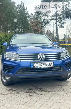 Внедорожник / Кроссовер Volkswagen Touareg 2017 в Львове