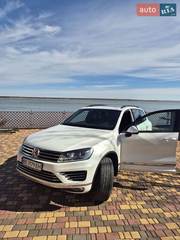 Volkswagen Touareg 2015
