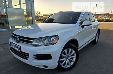 Позашляховик / Кросовер Volkswagen Touareg 2014 в Полтаві