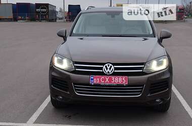 Позашляховик / Кросовер Volkswagen Touareg 2012 в Ковелі