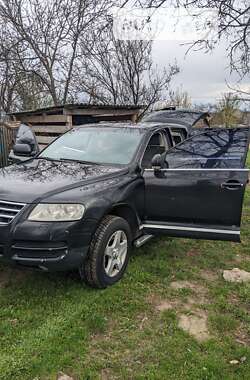 Позашляховик / Кросовер Volkswagen Touareg 2005 в Коростишеві