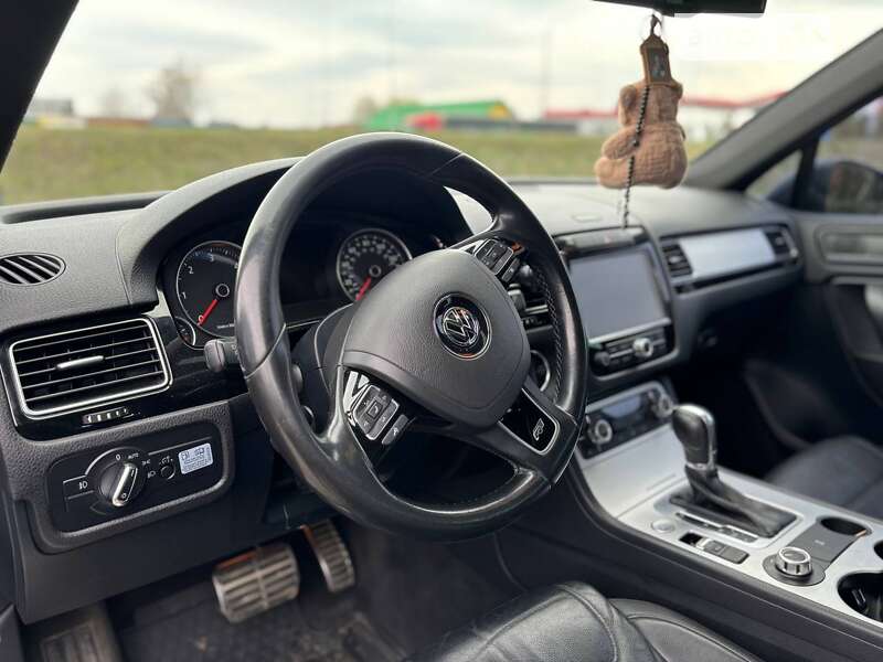 Внедорожник / Кроссовер Volkswagen Touareg 2014 в Львове фото 21 Внедорожник / Кроссовер Volkswagen Touareg 2014 в Львове